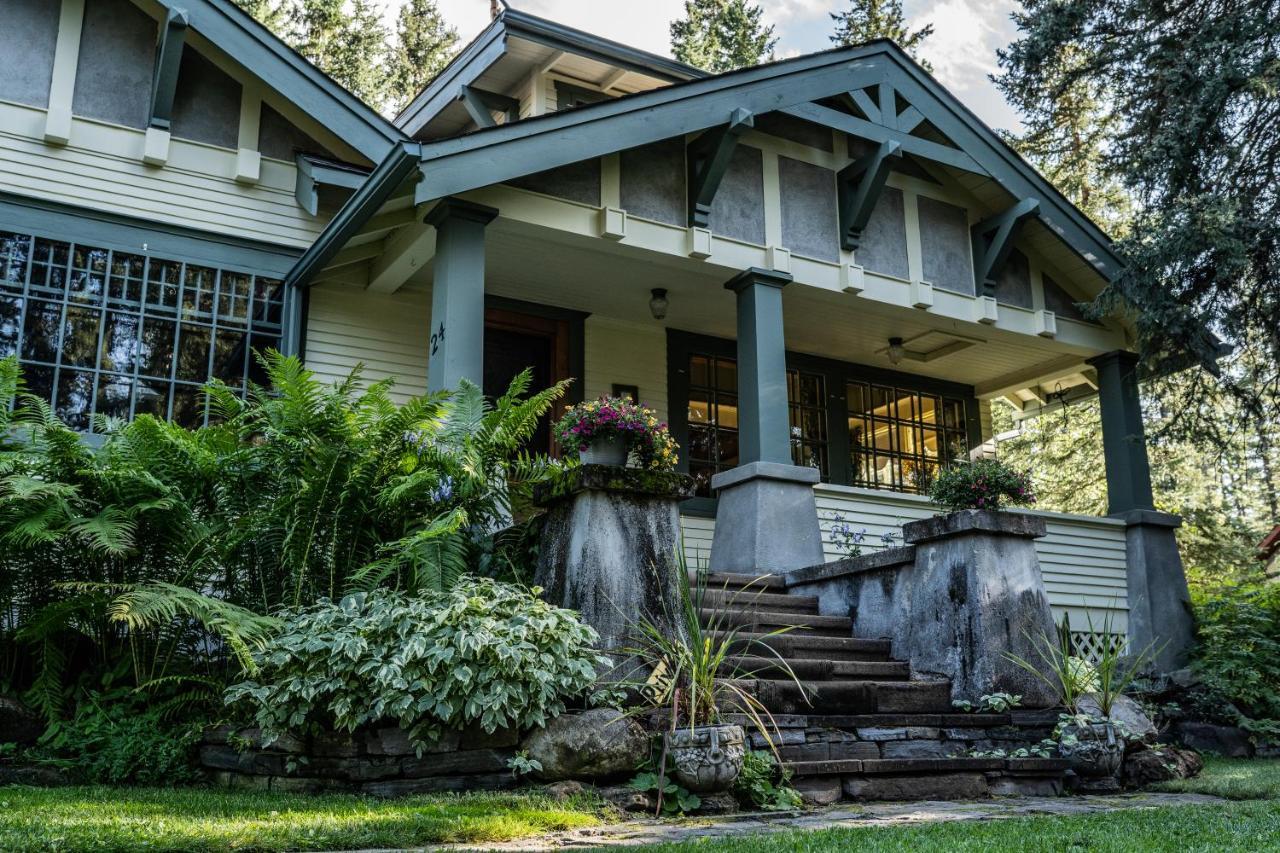 Bragg Creek The Craftsman House Bed & Breakfast エクステリア 写真